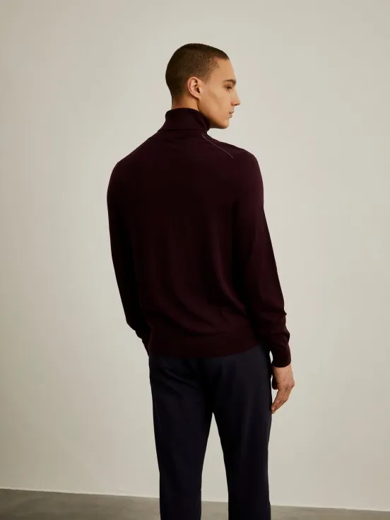 100% wool turtleneck sweater