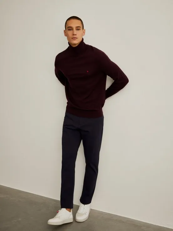 100% wool turtleneck sweater