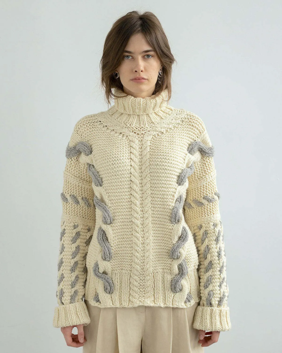 Barbora Wool Turtleneck - White