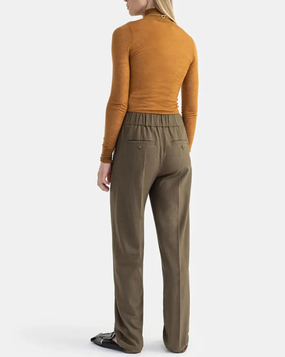 Camel Eriq Cashmere Turtleneck