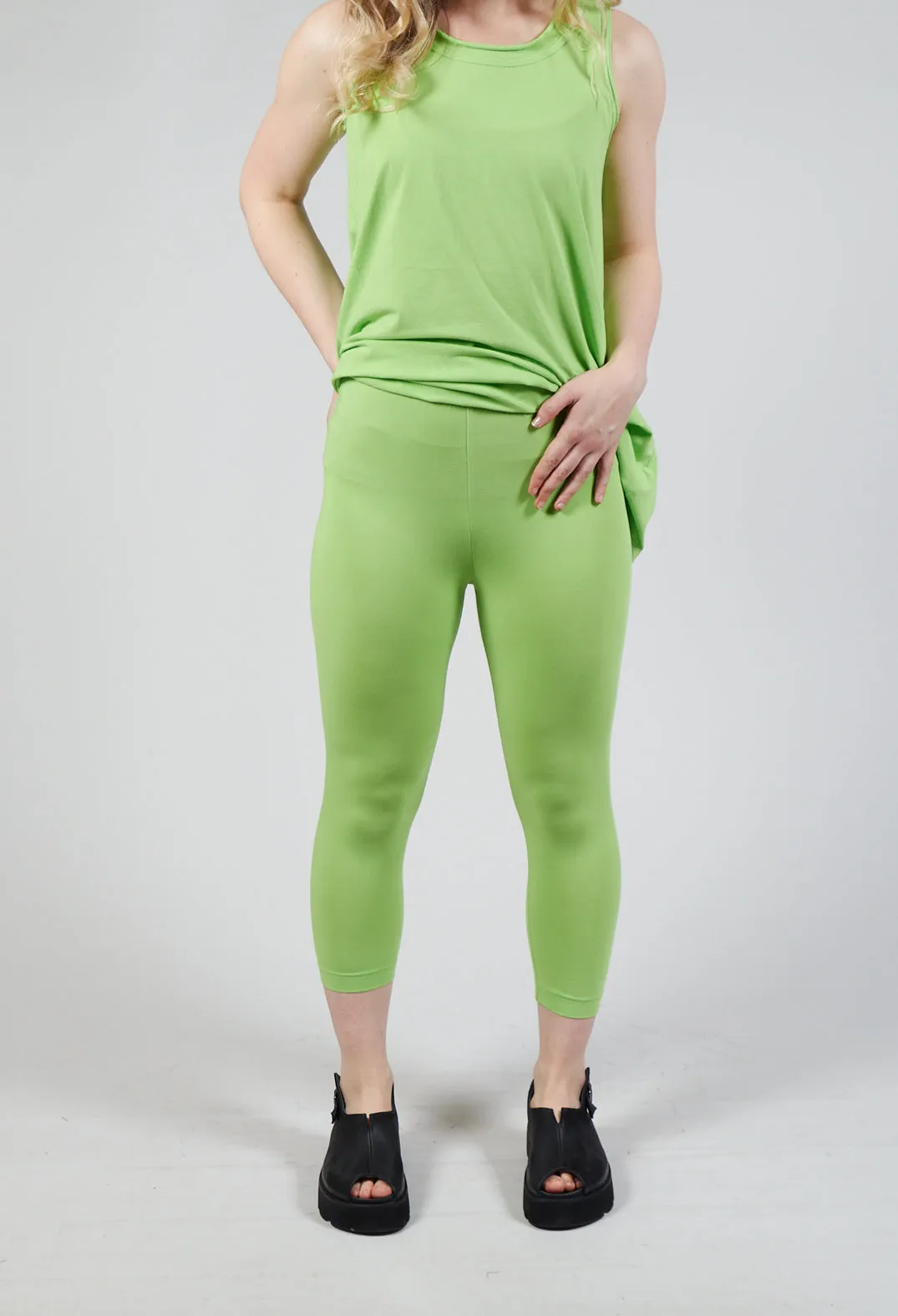 Cropped Jersey Leggings in Lime