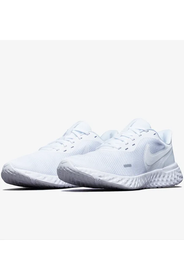 Nike Revolution 5 Trainers White