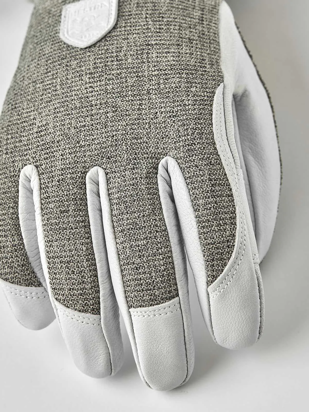 Patrol Gauntlet Glove Women's