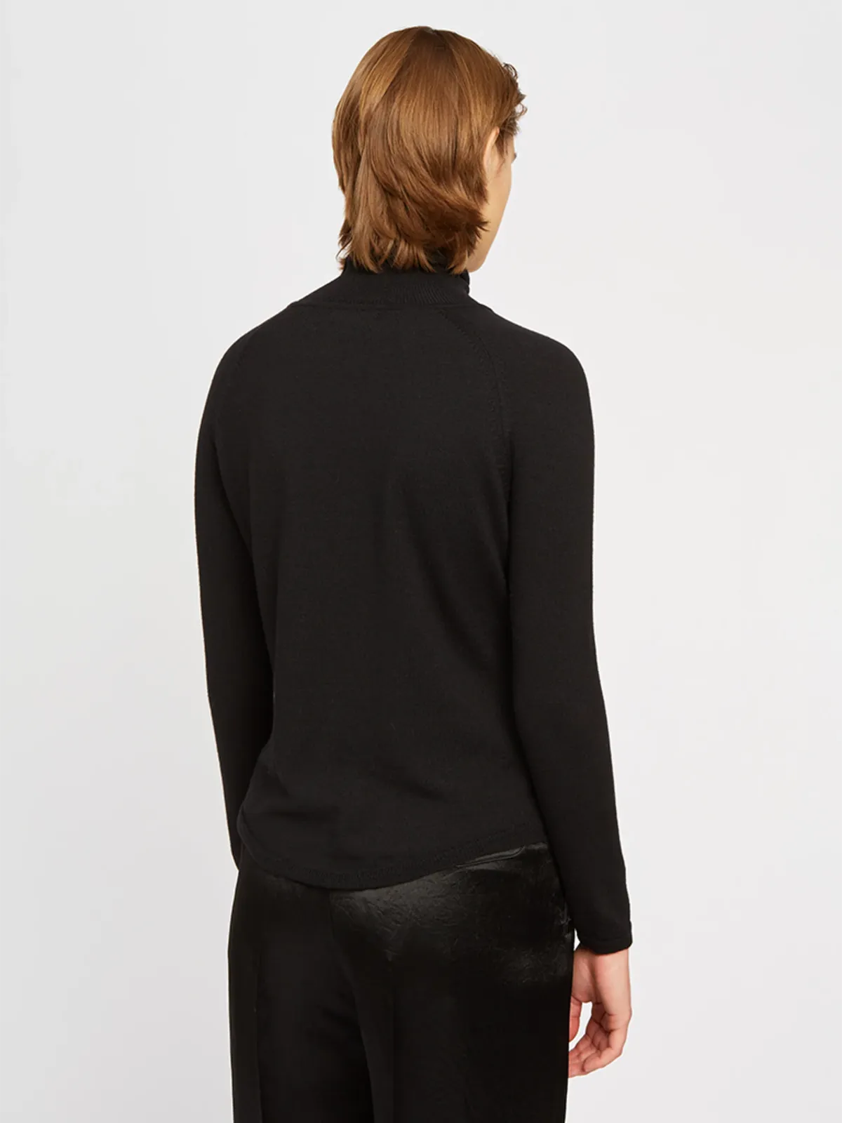 Saige Merino Wool Turtleneck - Black