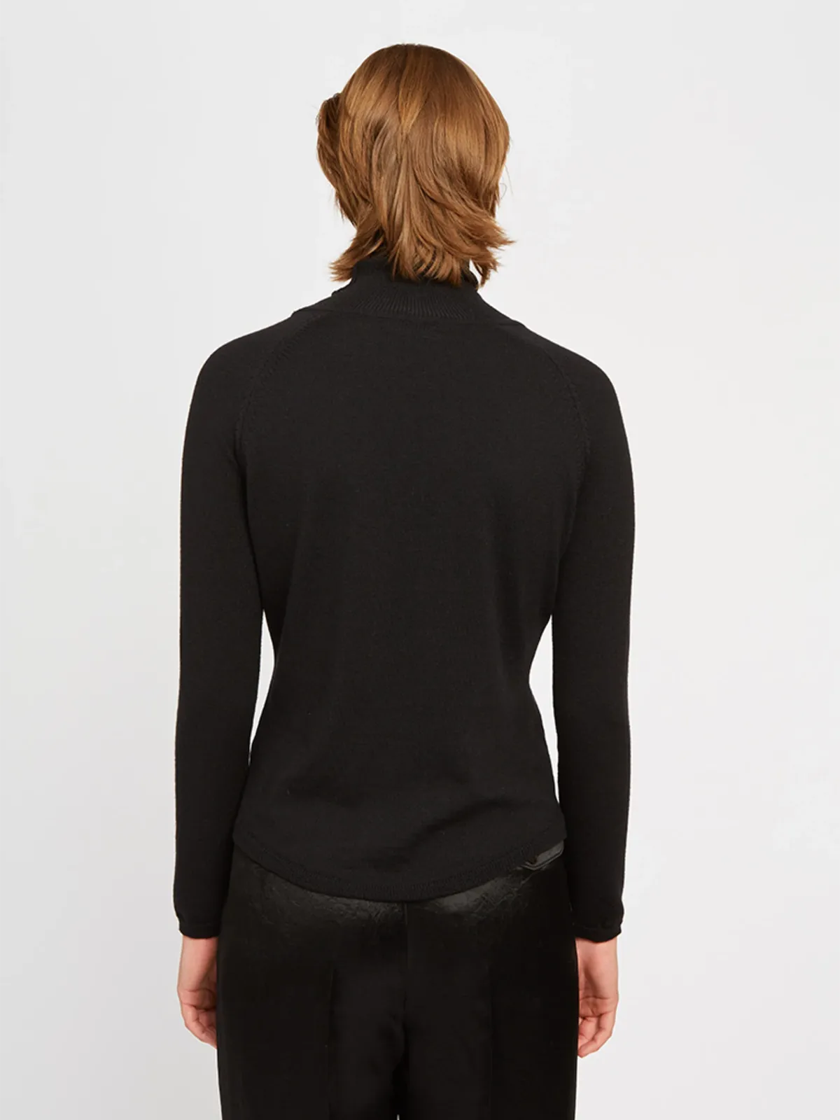 Saige Merino Wool Turtleneck - Black