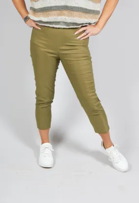 Short Leggings in Olive Green