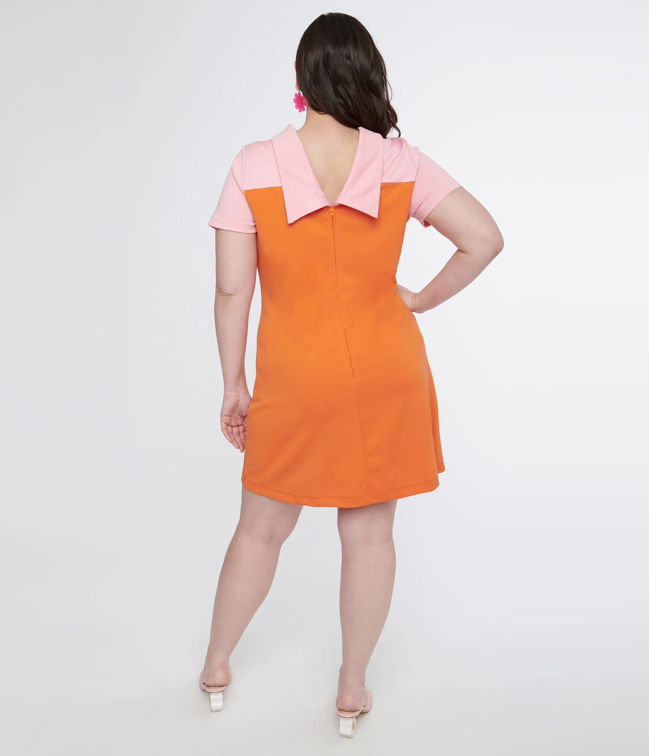 Smak Parlour Plus Size 1960s Orange & Pink Flower Pocket Shift Dress