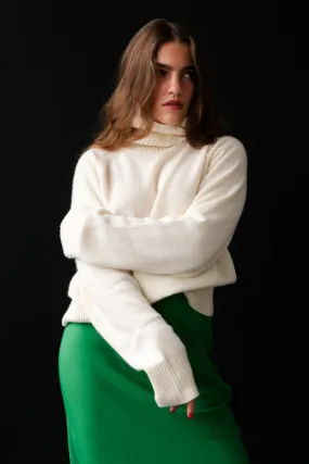 UNISEX ESSENTIAL WOOL TURTLENECK SWEATER