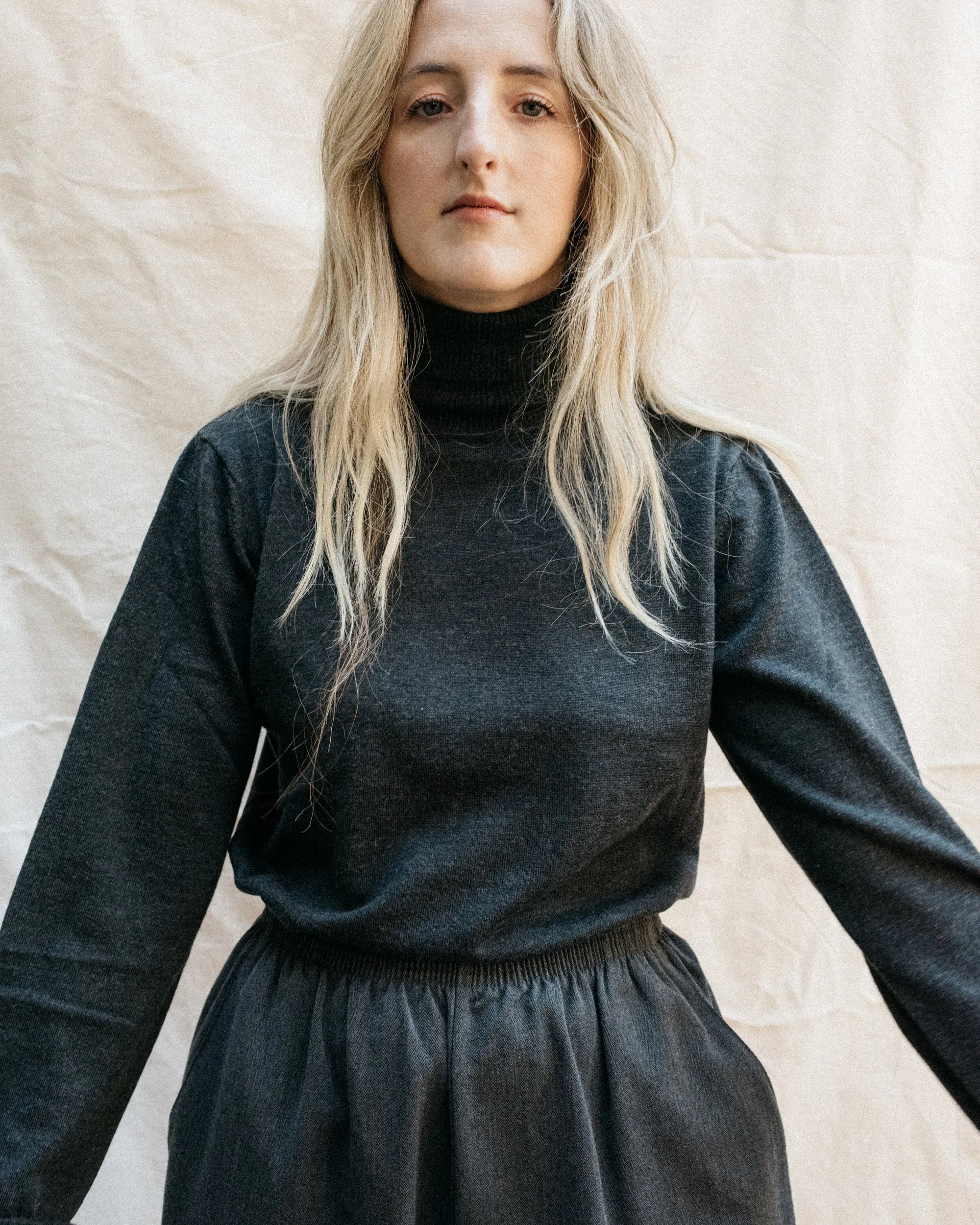 Vintage Grey Wool Turtleneck (S/M)