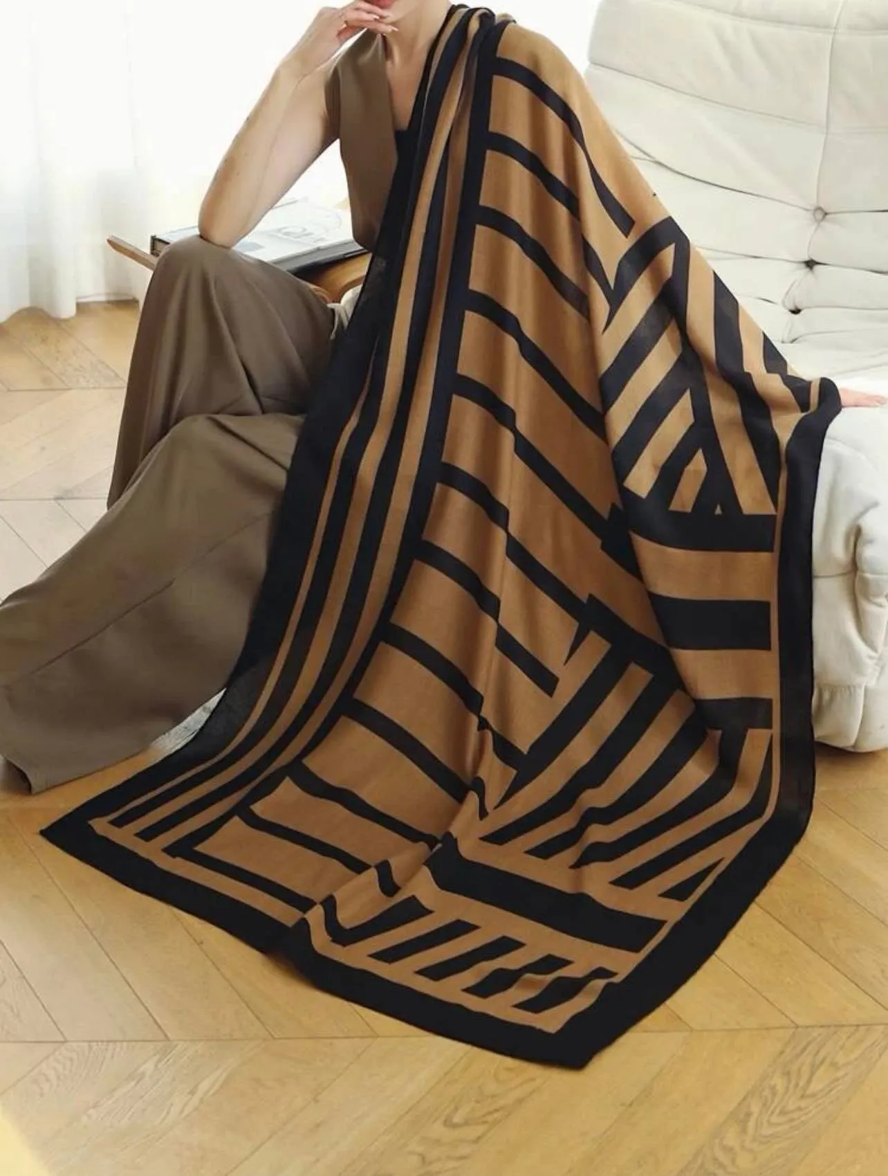 WRAP Rectangular Pattern Thin Elegant Scarf